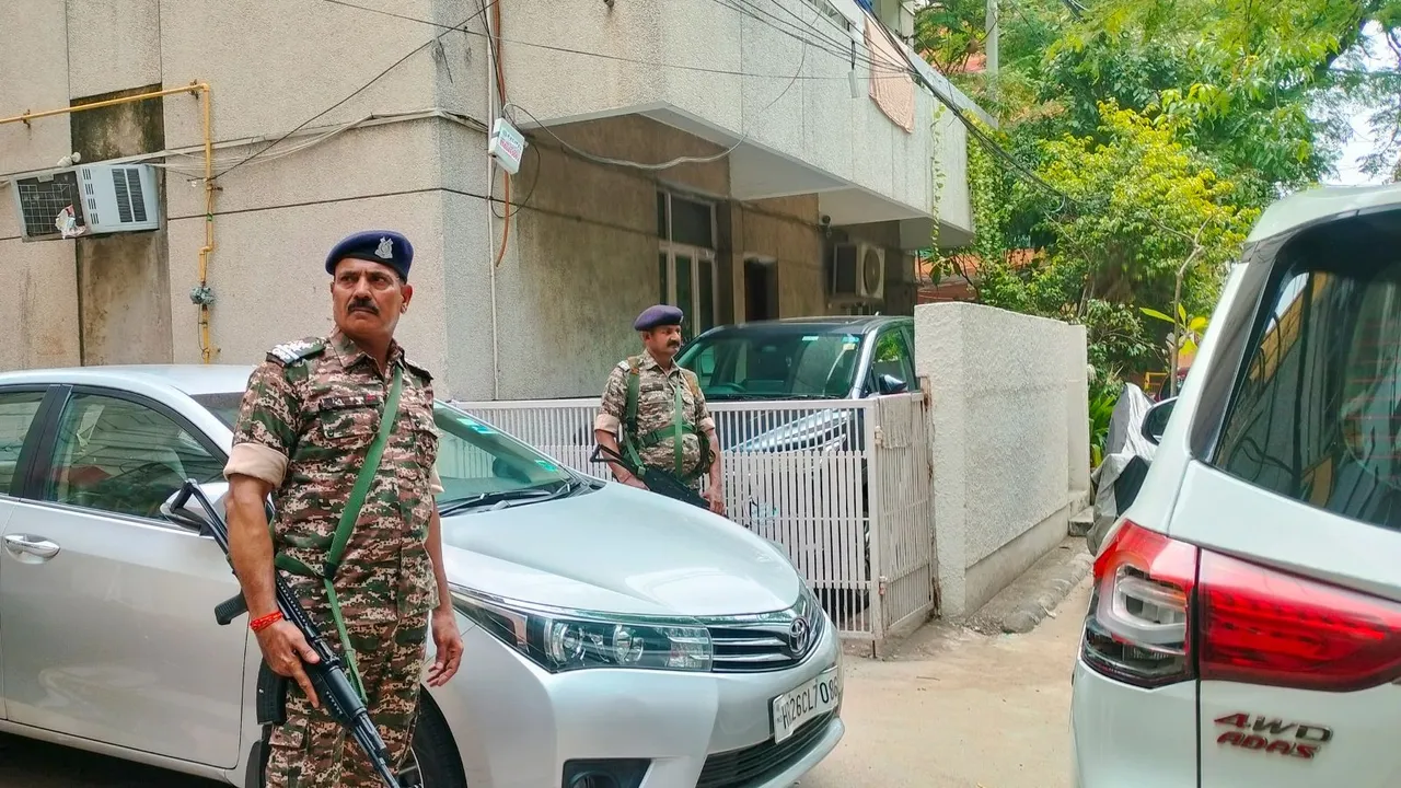 ED raids in Delhi classroom scam